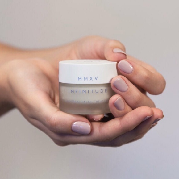 MMXV INFINITUDE Universal Facial Treatment Creme 1 fl oz NEW IN BOX & SEALED - Picture 3 of 3